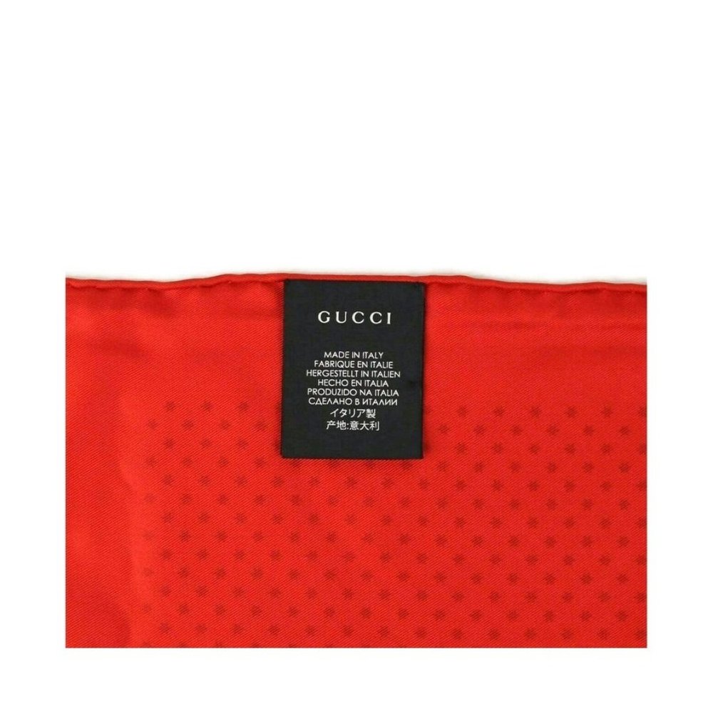 Gucci Red Silk Metallic Gold Star "GUCCY" Scarf - Picture 5 of 6
